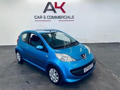 Used Peugeot 107 Urban Move 68 HP (50 kW) 2008 Blue Hatchback