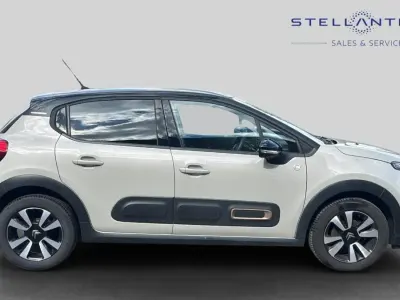 Używany Citroën C3 PureTech 82 KM (60 kW) 2023 Hatchback