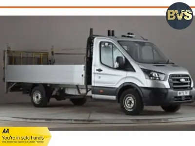 Usado Ford Transit Premium 130 HP (95 kW) 2023 Prateado Cabrios