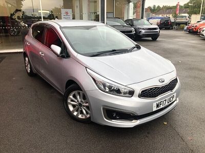 Silver Used 2017 Kia Ceed Hatchback | £8,000 (Expensive)