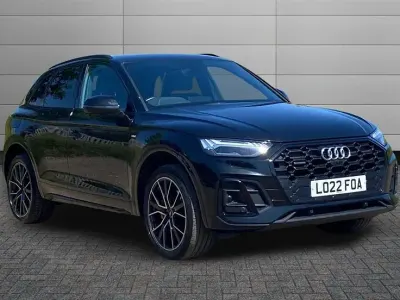 Used Audi Q5 Comfort 265 HP (194 kW) 2022 Mythos black SUV
