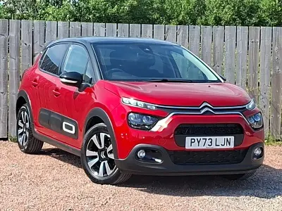 Used Citroën C3 PureTech 83 HP (61 kW) 2024 Red Hatchback