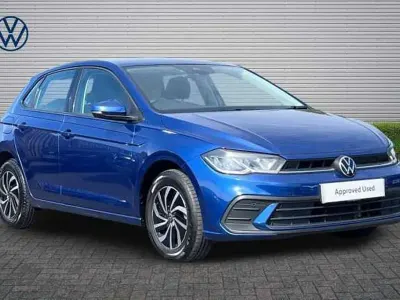Used VW Polo Life 95 HP (69 kW) 2023 Blue Hatchback