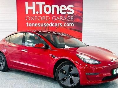 Red Used 2021 Tesla Model 3 Long Range AWD Sedan | £19,995 (Fair price)