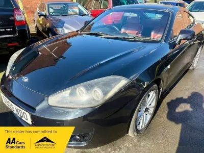 Usado Hyundai Coupé 105 CV (77 kW) 2008 Negro Coupe