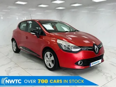 Gebraucht Renault Clio IV Dynamique 75 PS (55 kW) 2014 Rot Kleinwagen