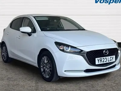 Used Mazda 2 Inclusive 90 HP (66 kW) 2023 White Hatchback