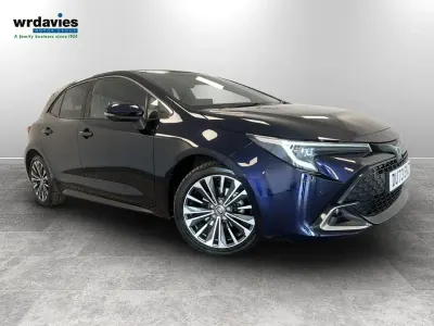 Used Toyota Corolla Design 2023 Blue Hatchback