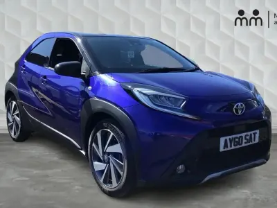 Used Toyota Aygo X 72 HP (52 kW) 2022 Blue SUV