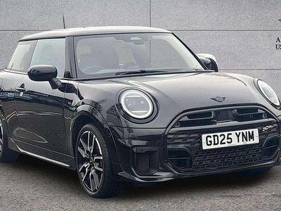 Used Mini Cooper Hatch 154 HP (113 kW) 2025 Black Hatchback