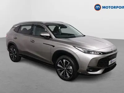 Usado MG HS SE 224 HP (164 kW) 2025 Prateado SUV