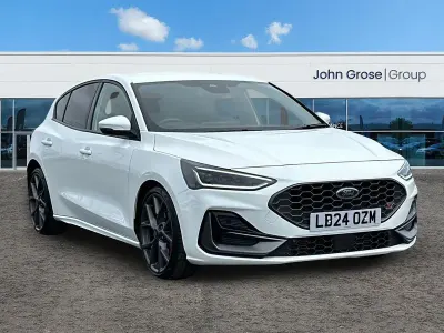 Used Ford Focus ST 2024 White Hatchback