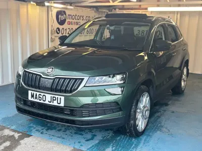 Usado Skoda Karoq 150 HP (110 kW) 2018 Verde SUV