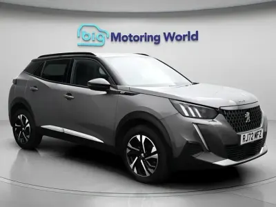 Second-hand Peugeot 2008 GT 130 CP (95 kW) 2023 Gri SUV