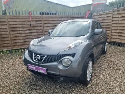 Used Nissan Juke Tekna 110 HP (80 kW) 2012 Grey SUV