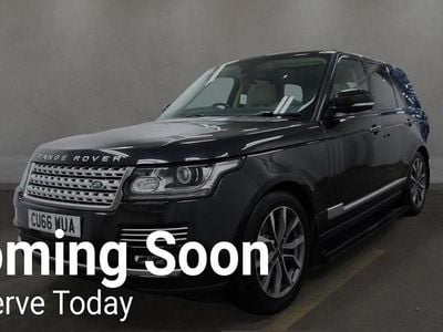Black Used 2016 Land Rover Range Rover Vogue SE SUV | £19,999 (Good price)