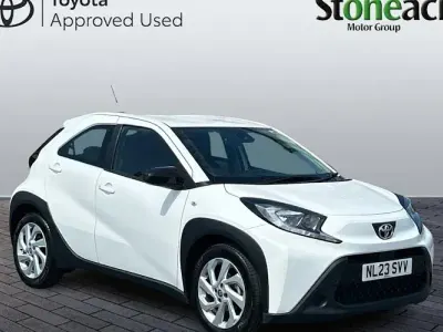 Used Toyota Aygo X PURE 72 HP (52 kW) 2025 SUV