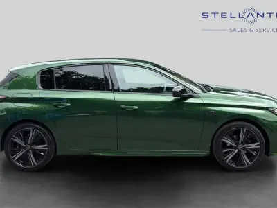 Used Peugeot 308 GT 129 HP (94 kW) 2023 Green Hatchback
