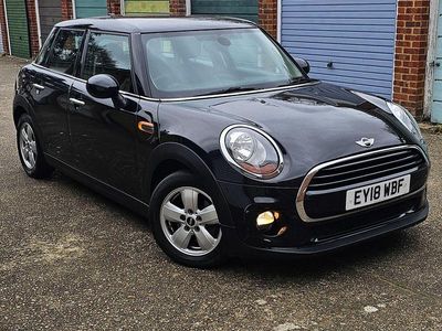 Used Mini Cooper Hatch 136 HP (100 kW) 2018 Black Hatchback
