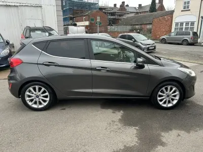 Used Ford Fiesta Titanium 100 HP (73 kW) 2019 Grey Hatchback