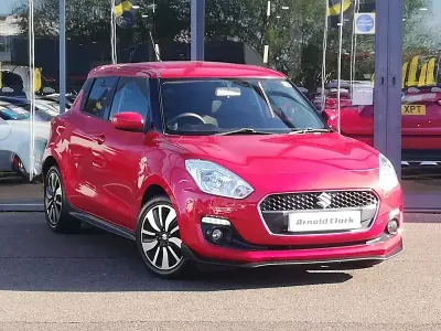 Używany Suzuki Swift 90 KM (66 kW) 2020 Czerwony Hatchback