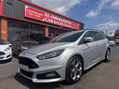 Used Ford Focus ST 250 HP (183 kW) 2016 Silver Estate