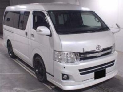 used Toyota HiAce 3.0l turbo diesel Mpv /Van /Camper van
