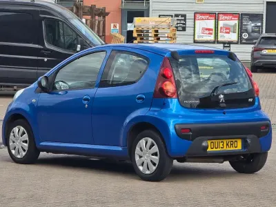 Used Peugeot 107 Active 68 HP (50 kW) 2013 Blue Hatchback