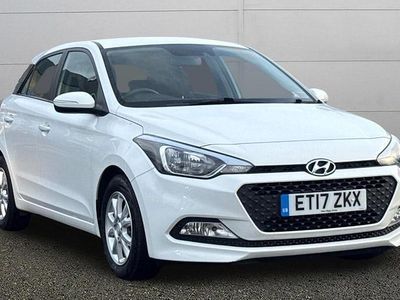 White Used 2017 Hyundai i20 SE Hatchback | £9,999 (Fair price)