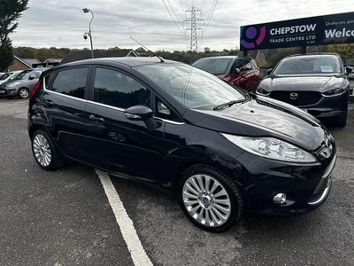 Black Used 2009 Ford Fiesta Titanium Hatchback | £3,995 (Fair price)