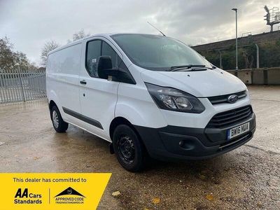 White Used 2016 Ford Transit Custom | £5,495 (Fair price)