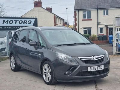 Used Vauxhall Zafira SRi 140 HP (102 kW) 2016 Grey MPV