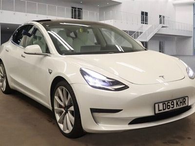 used Tesla Model 3 (2019/69)Performance All-Wheel Drive auto 4d