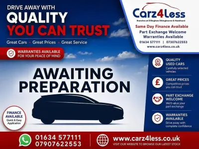 Used Land Rover Discovery 5 SE 2019 White SUV
