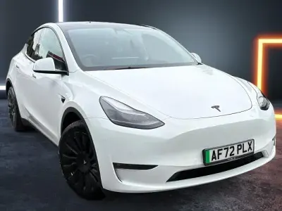 Used Tesla Model Y Long Range AWD 286 kW (389 HP) 2025 SUV
