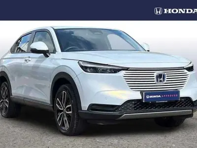 Używany Honda HR-V Elegance 131 KM (96 kW) 2023 Biały SUV