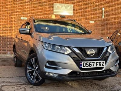 Silver Used 2017 Nissan Qashqai N-Connecta SUV | £6,500 (Fair price)