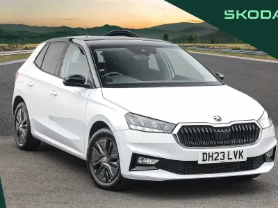 Used Skoda 110 R Colour Edition 81 HP (59 kW) 2023 Moon white metallic body / black magic pearl effect roof Hatchback