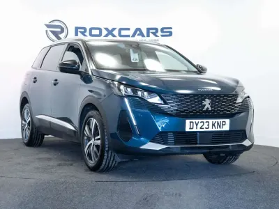 Used Peugeot 5008 Allure+ 130 HP (95 kW) 2023 Blue SUV