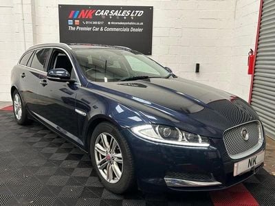 Blue Used 2014 Jaguar XF Sportbrake Luxury Estate | £9,650 (Fair price)