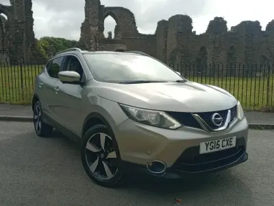 Used Nissan Qashqai N-TEC 110 HP (80 kW) 2015 Silver SUV
