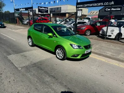 Begagnad Seat Ibiza 2014 Grön Halvkombi
