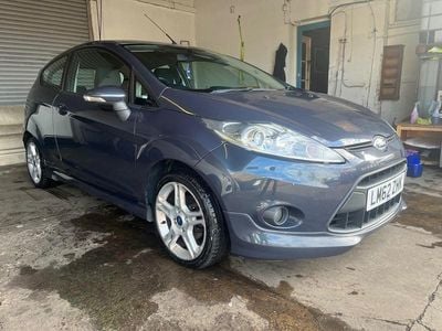 Used Ford Fiesta Zetec 2012 Grey Hatchback