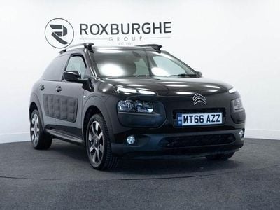 Used Citroën C4 Cactus Flair 100 HP (73 kW) 2016 Black Hatchback