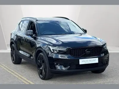 Used Volvo XC40 Plus 163 HP (119 kW) 2025 Onyx black SUV