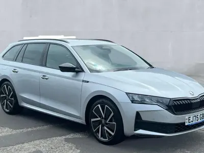 Used Skoda Octavia SportLine 150 HP (110 kW) 2025 Silver Estate
