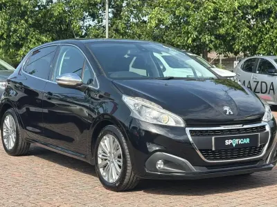 Used Peugeot 208 Allure 81 HP (59 kW) 2017 Black Hatchback
