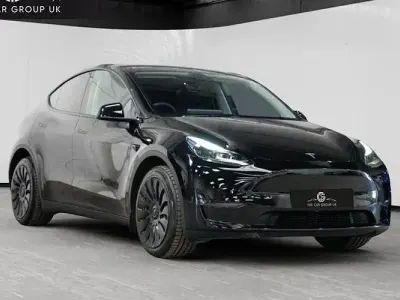 Used Tesla Model Y Long Range AWD 286 kW (389 HP) 2025 SUV