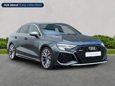 Używany Audi RS3 Sport 400 KM (294 kW) 2022 Szary Sedan/Limuzyna