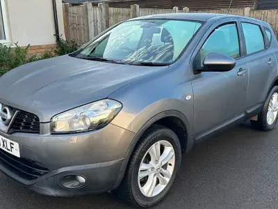 Used Nissan Qashqai Acenta 110 HP (80 kW) 2011 Grey SUV
